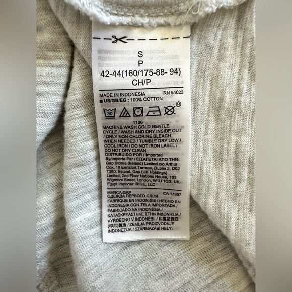 GAP ForeverSoft Tee Shirt Women’s Small Gray Short Sleeve 100% Cotton - Picture 2 of 4